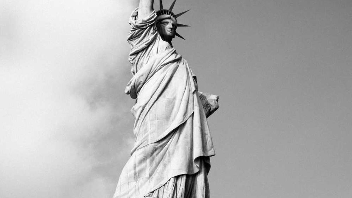 黄山山顶天天下雨吗